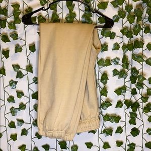 Rebellious sweatpants